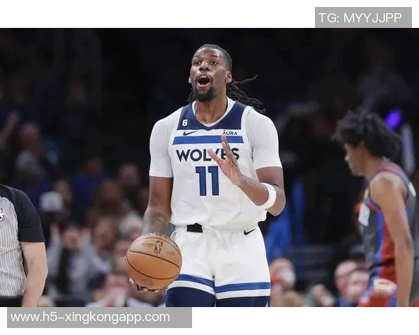 纳兹里德表现出色半场7投4中斩获11分5篮板三分球命中率高达50